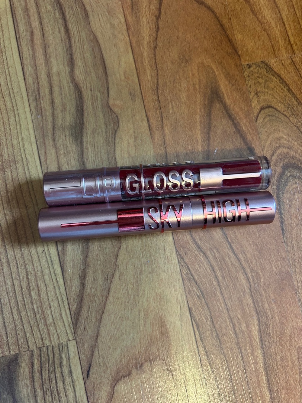 Sky High Lip Gloss - Pink Metallic wine gloss and liner.